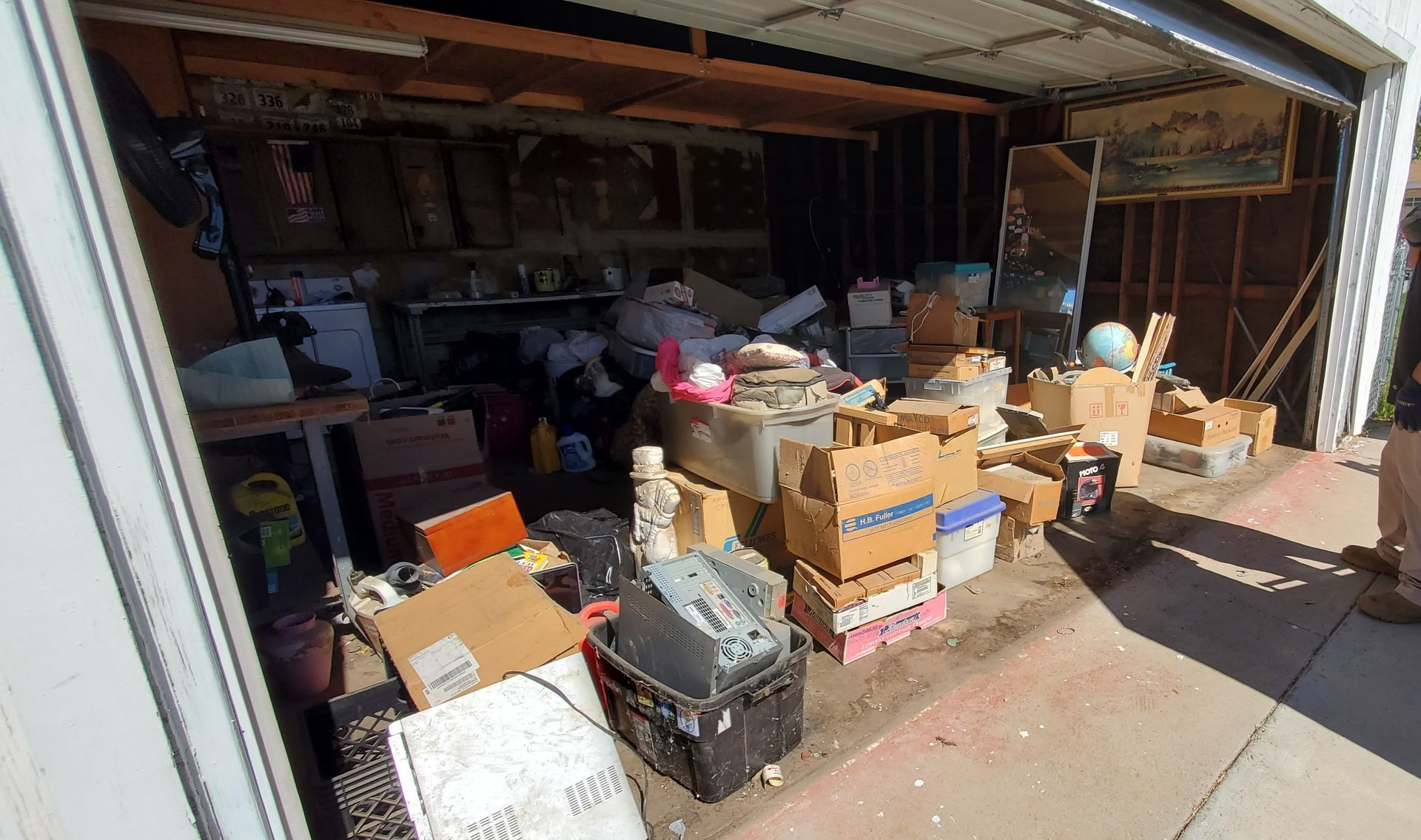 Garage Cleanouts in San Bernardino