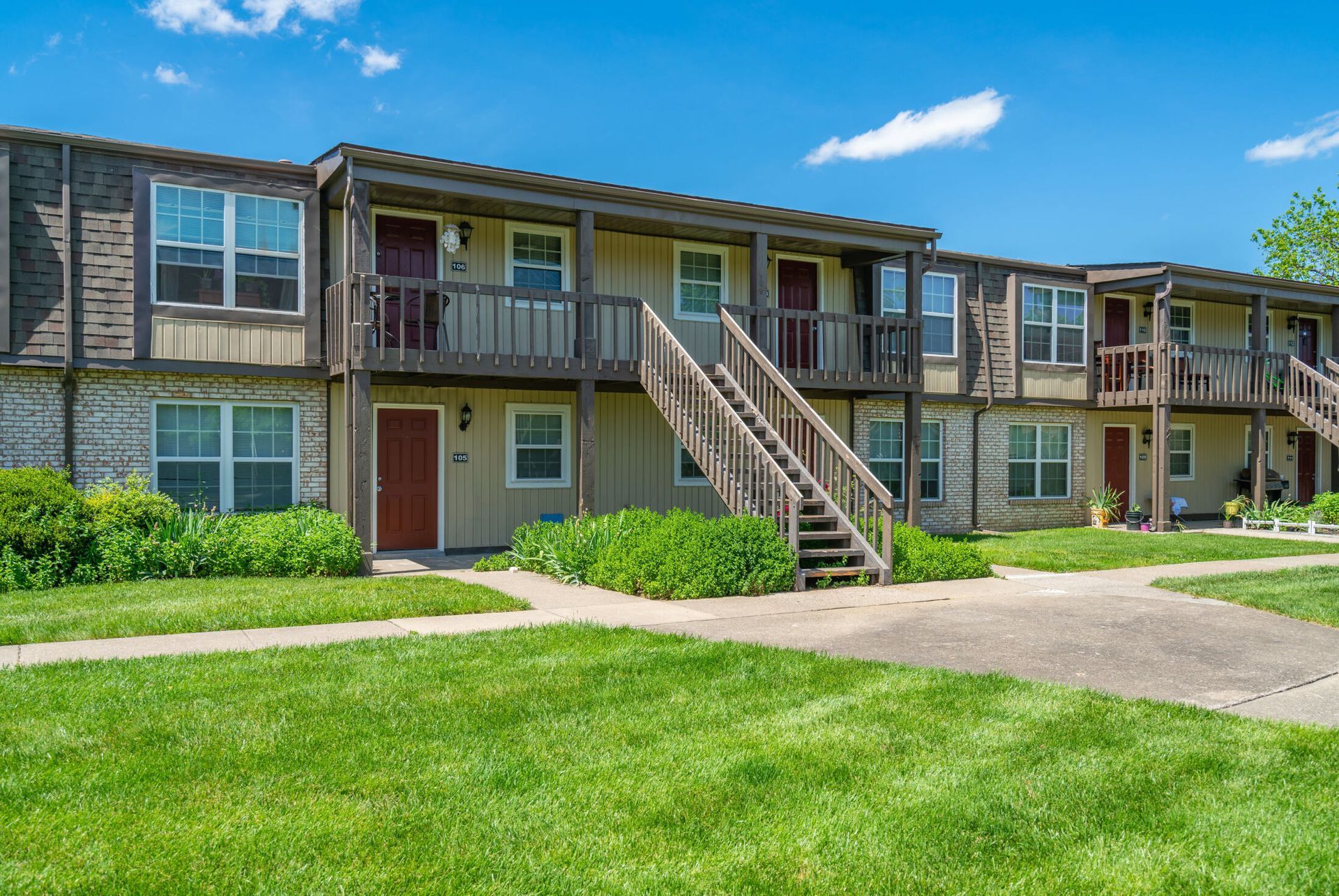 Courtyard Apartments #1