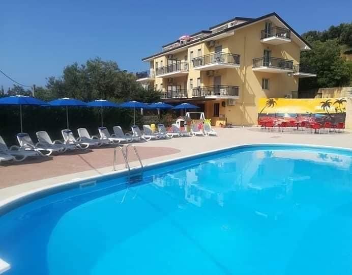 servizio piscina