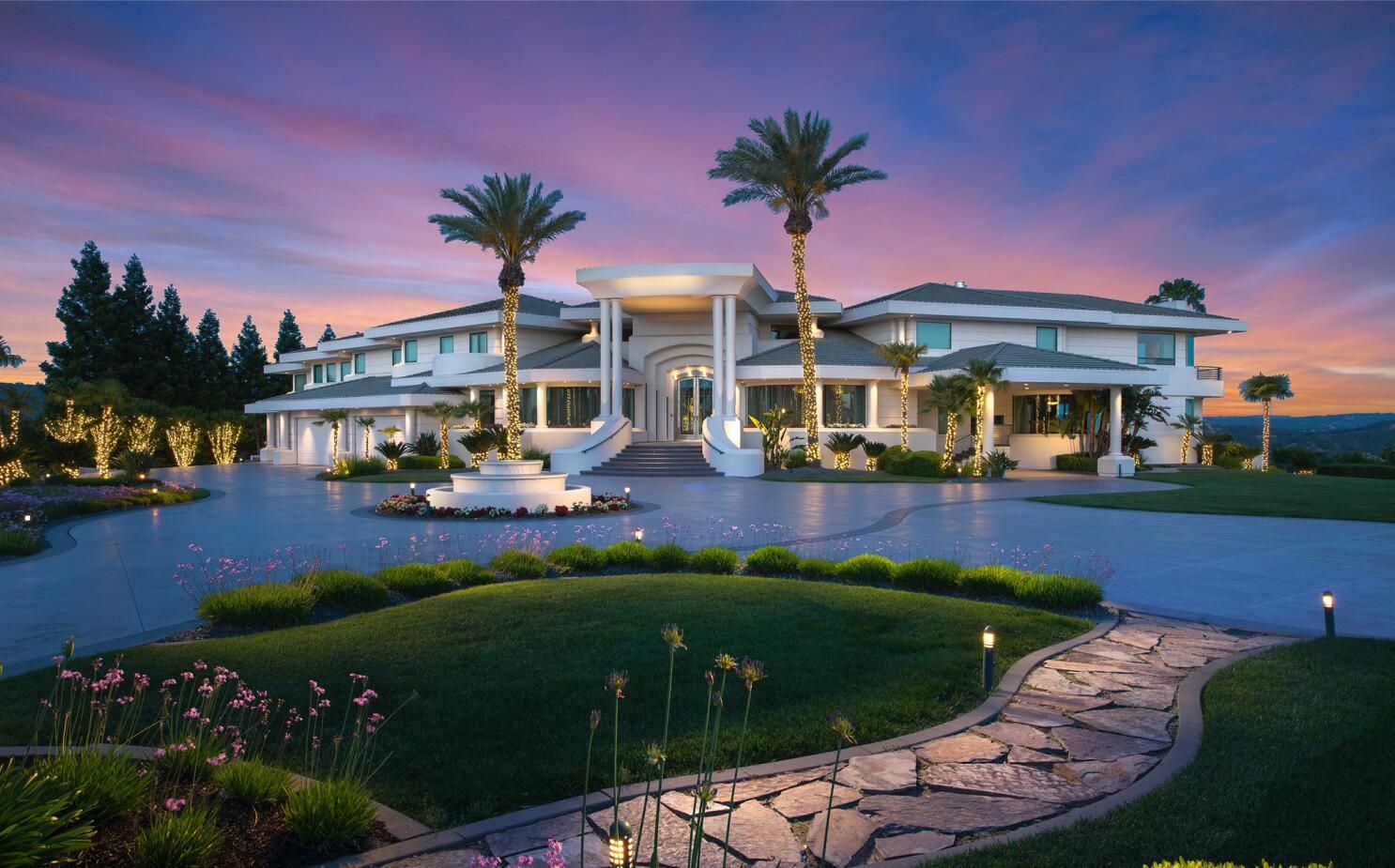 Adrienne Zimmer | Zimmer Real Estate | GUIDE Real Estate