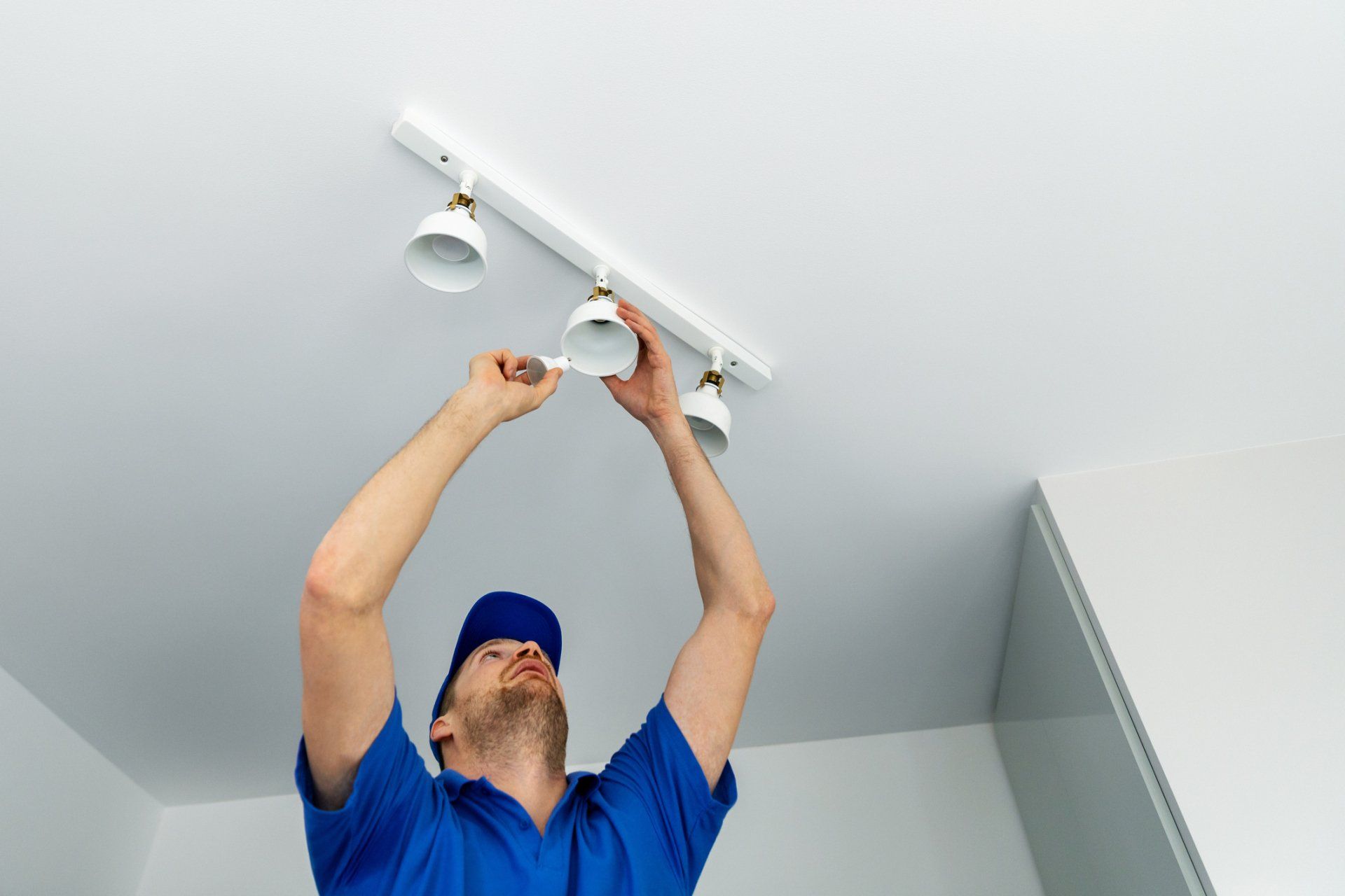 electrical services in Valencia