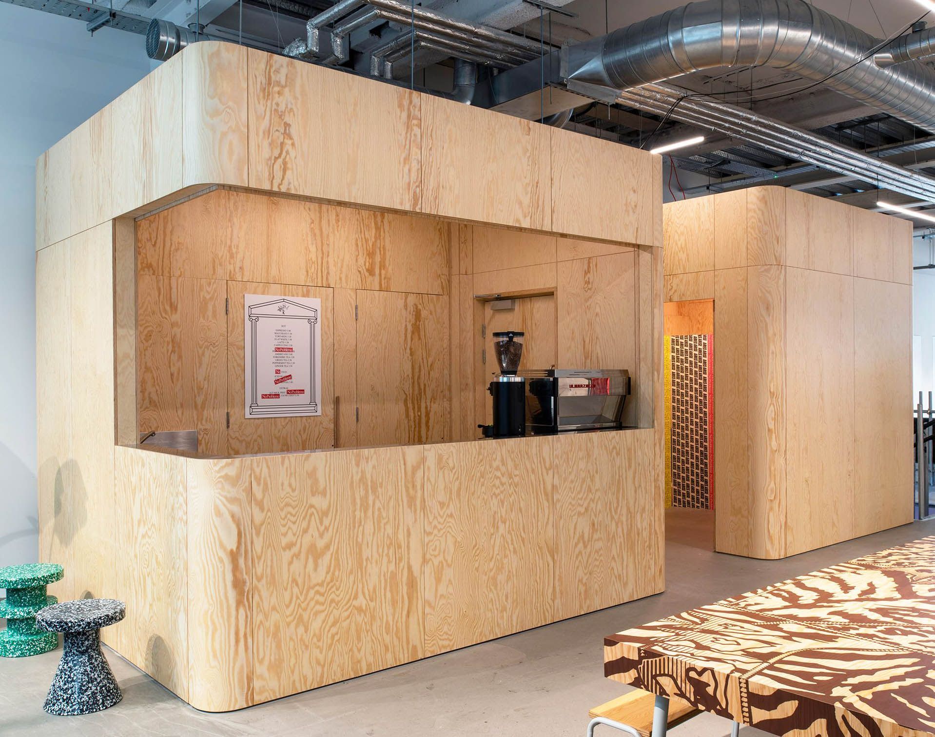 Pine Plywood for internal retail structures