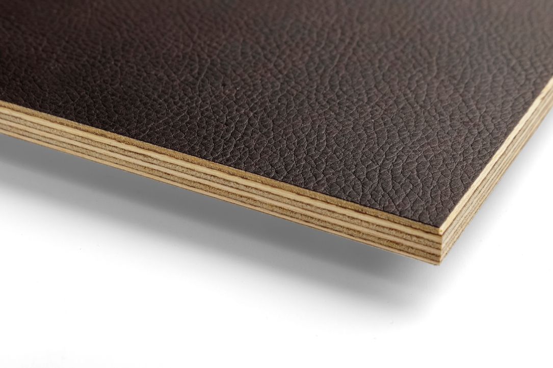 Riga Pattern+ in Leather texture