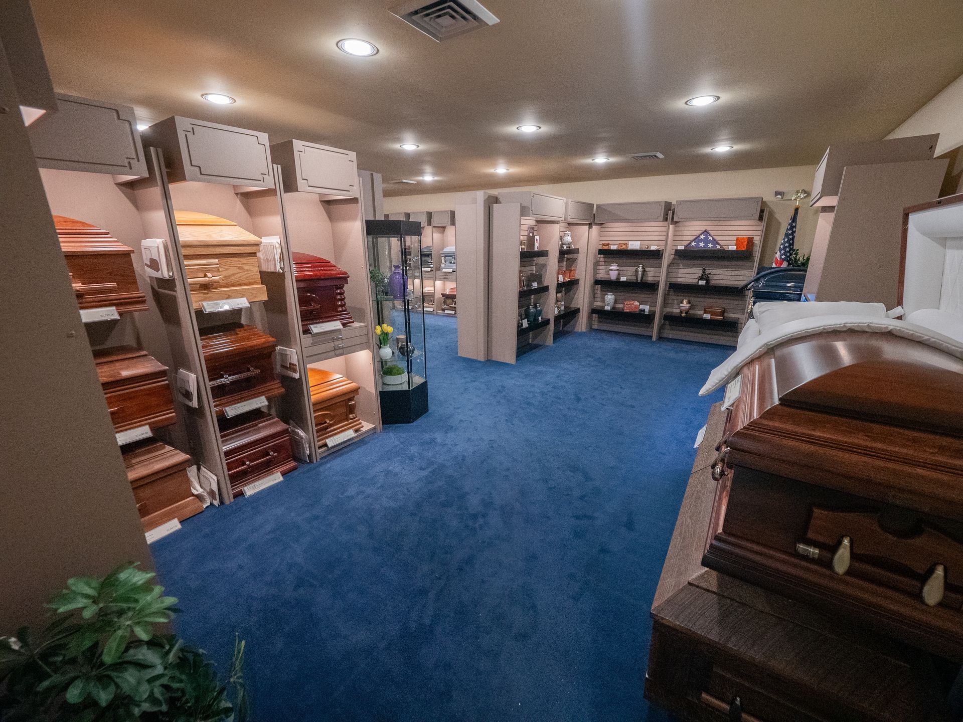 Merchandise room photo of Lee Funeral Home's Calvert location