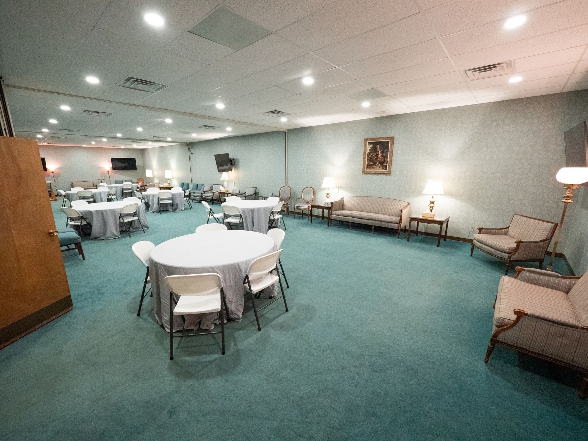 Reception area at Lee Funeral Home's Clinton Location