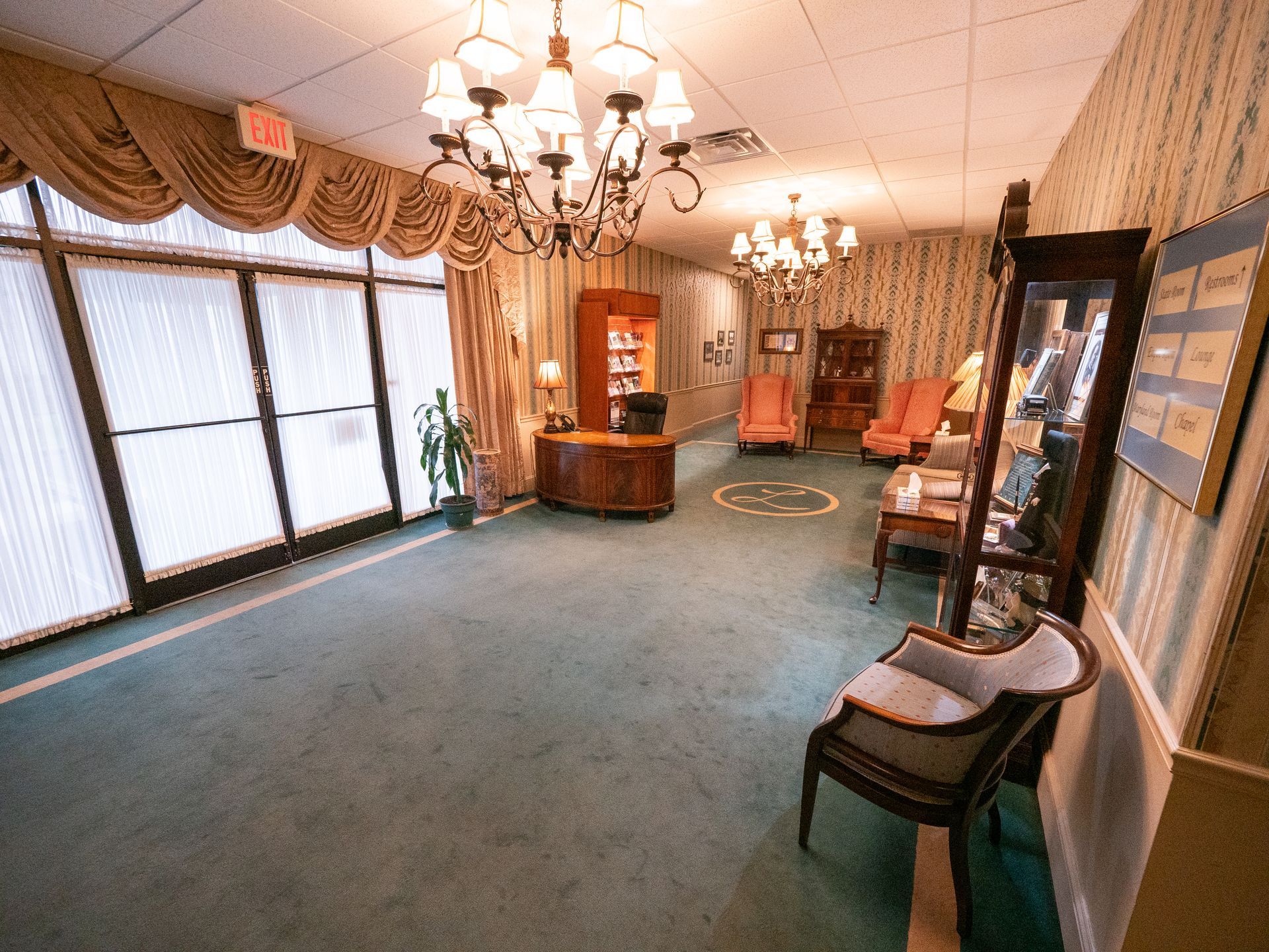 Interior photo of Lee Funeral Home's Clinton location
