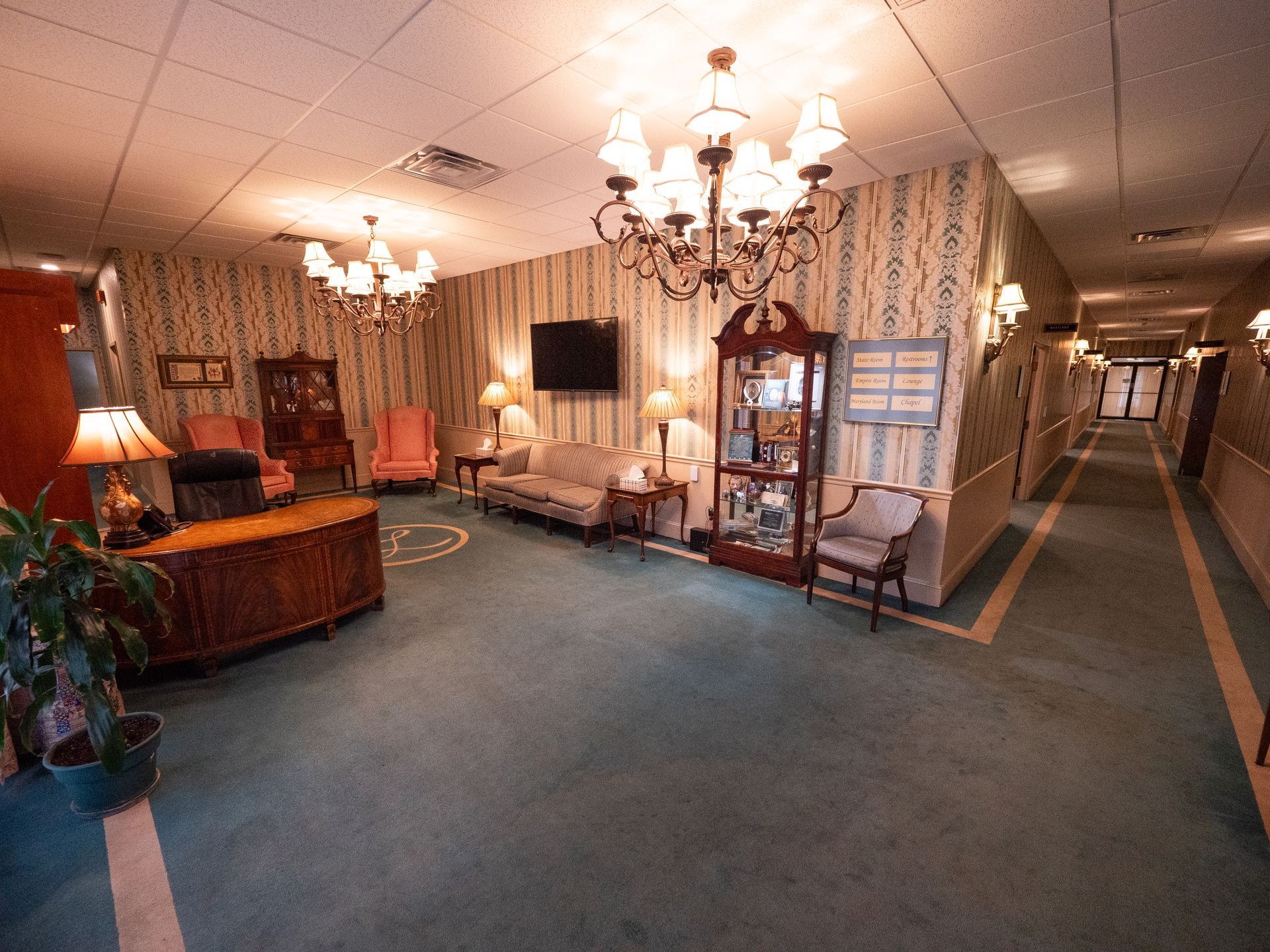Interior photo of Lee Funeral Home's Clinton location