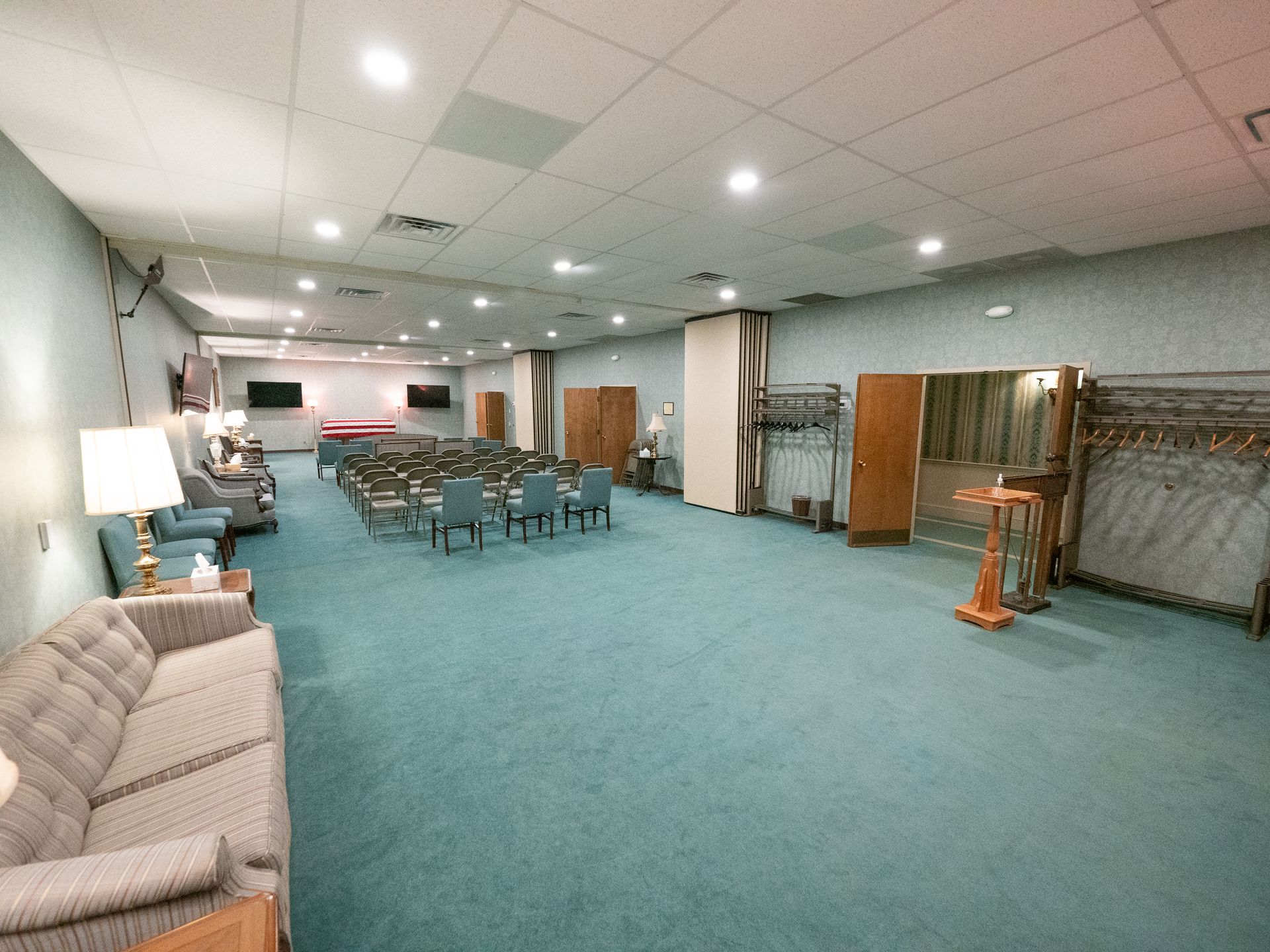 Service room at Lee Funeral Home's Clinton location