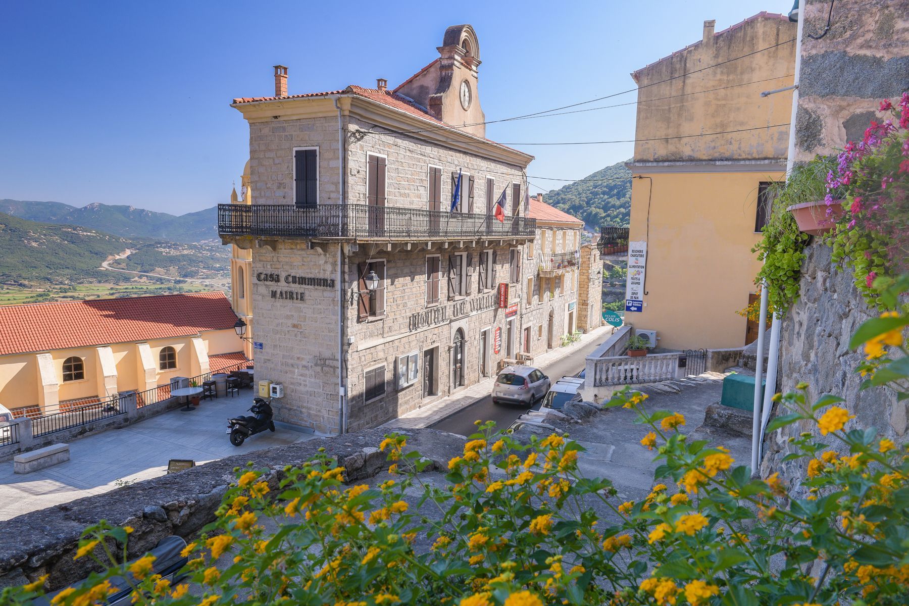 Towns & Villages, Shops & Markets