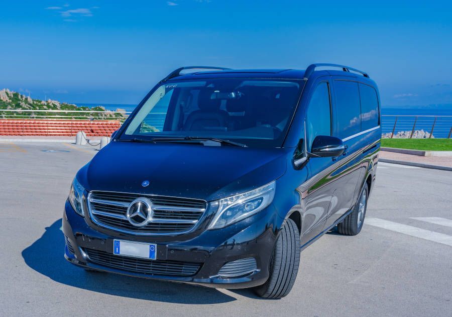 Airport transfers in Corsica 