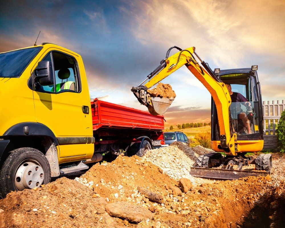 Ruspa gialla in un cantiere