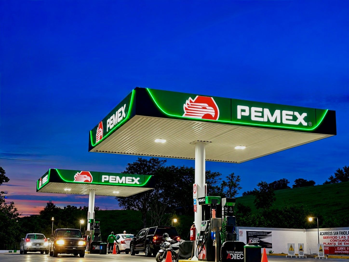 CONSTRUCOMERCIO Y GESTORIA MG  - Servicios para gasolineras