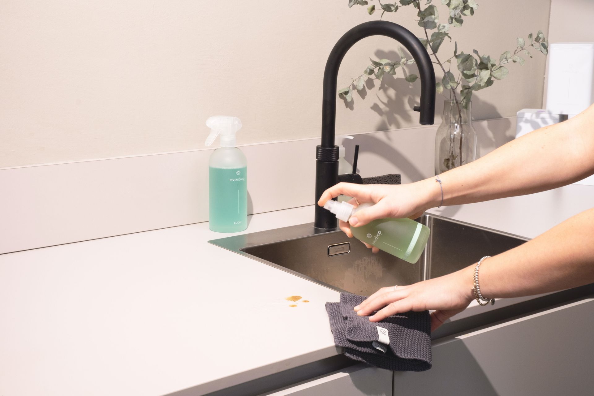 Professional Woman Carrying Cleaning — IPCO Cleaners