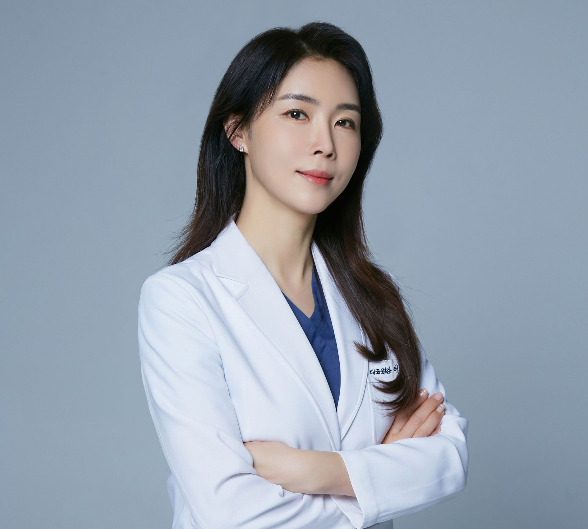 JRYN皮膚科 院長 Dr. Jeong Heon Lee