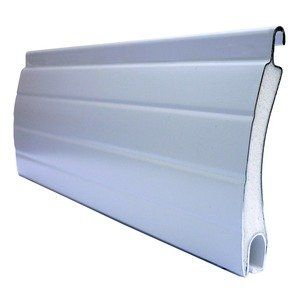 A close up of a white slat on a white background
