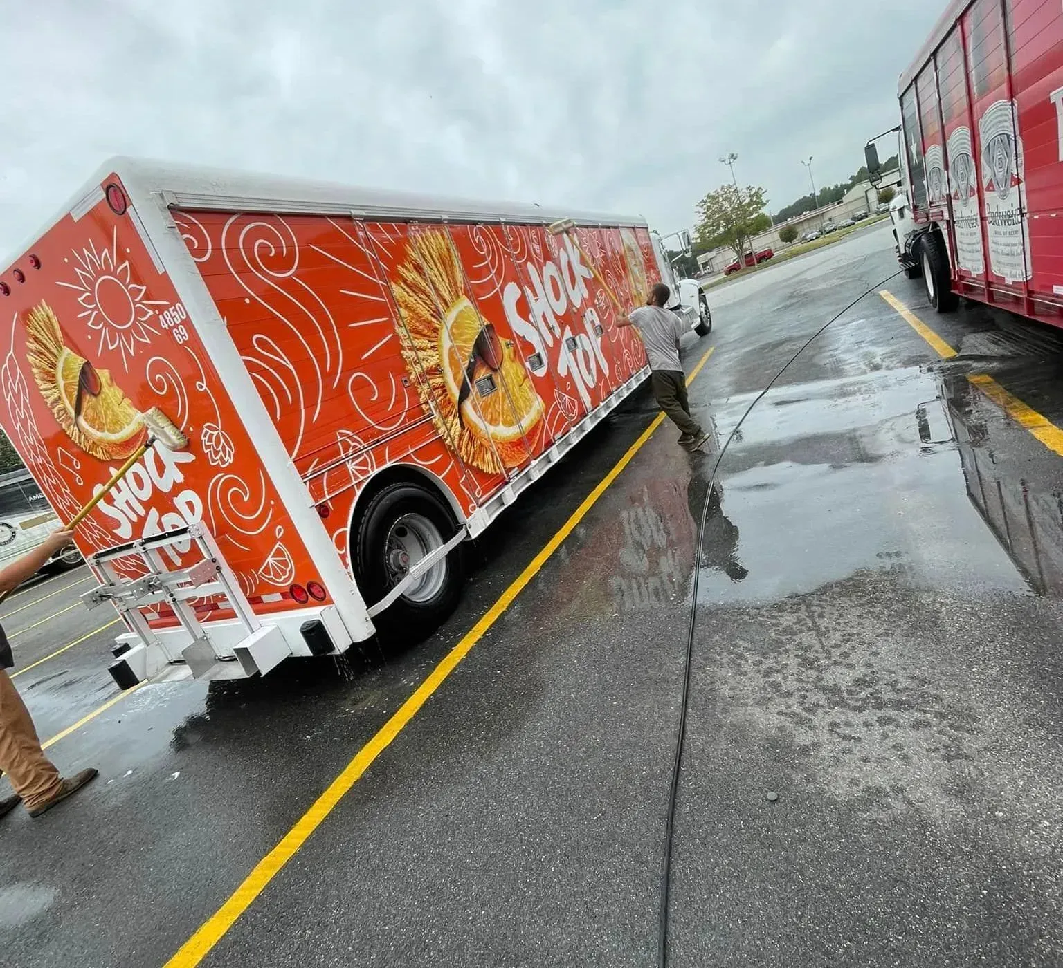 A food trailer, 