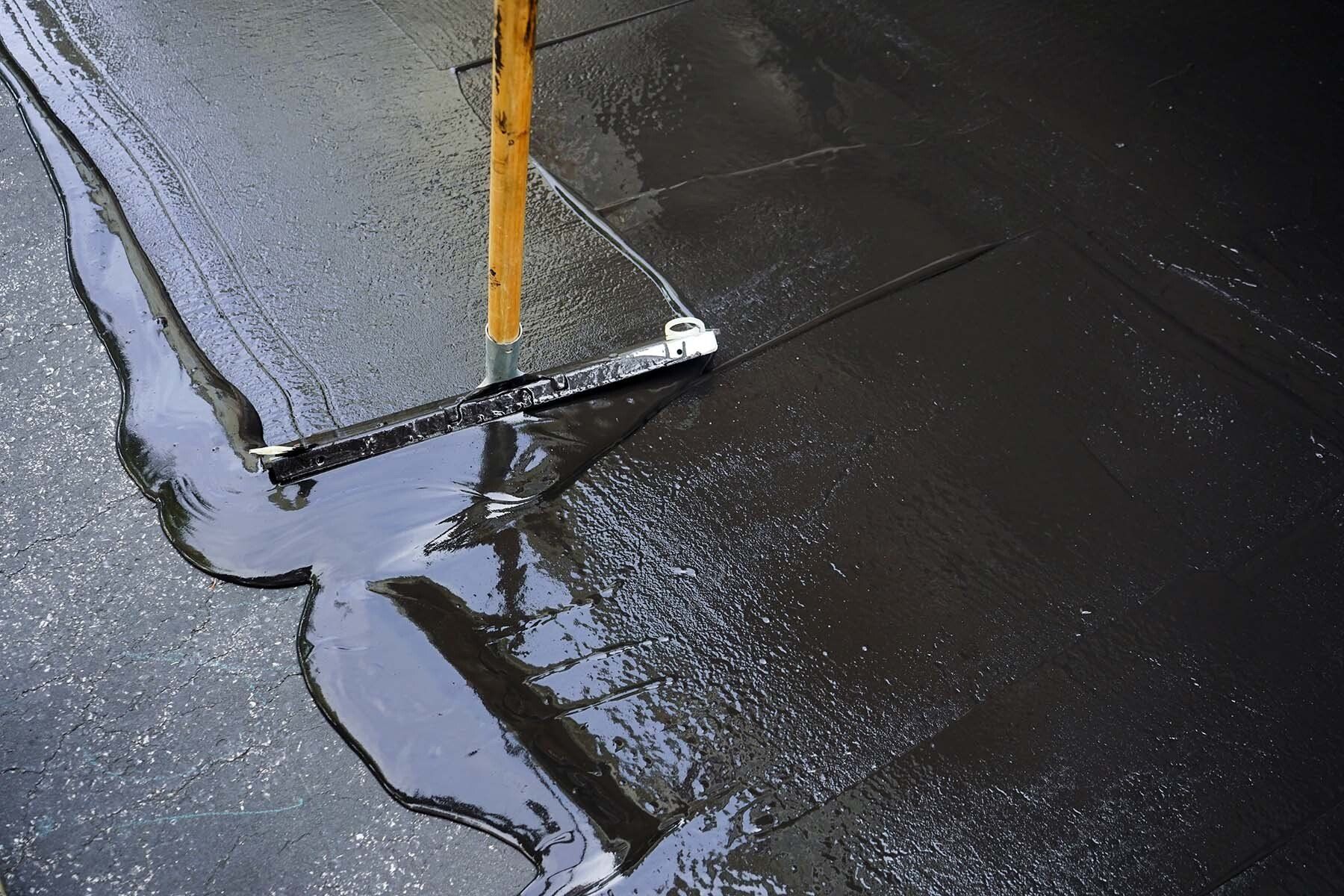 asphalt sealing rochester ny