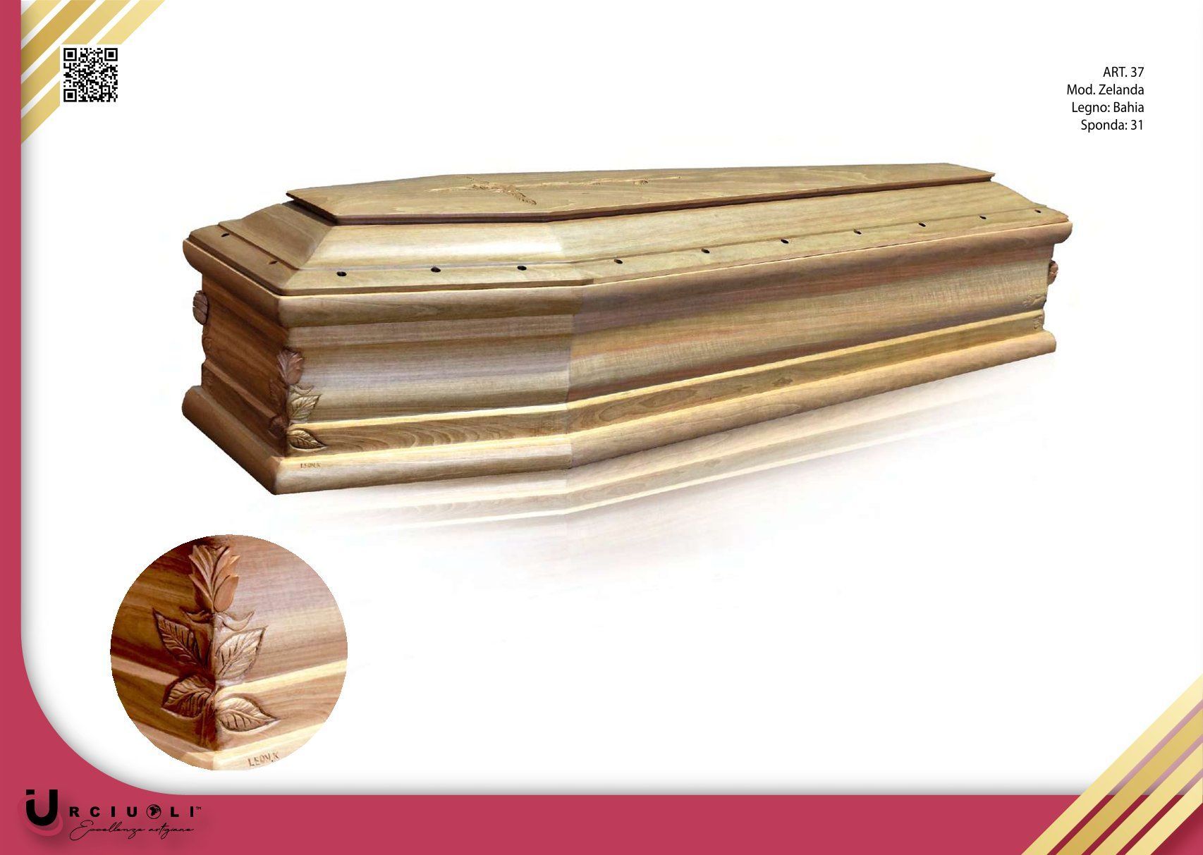 Bara di legno marrone su sfondo bianco con un piccolo dettaglio intarsiato