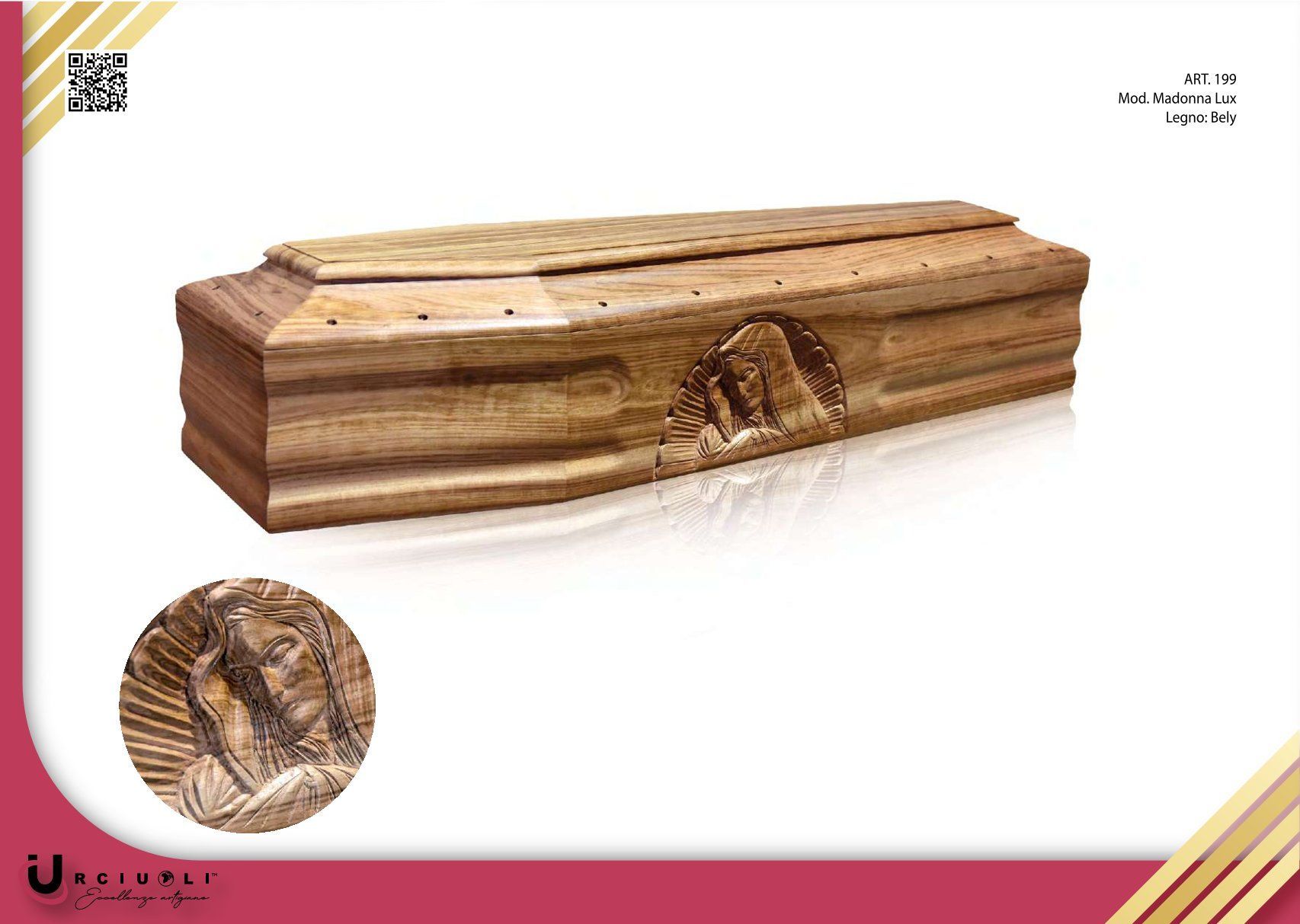 Bara in legno con dettagli intagliati su sfondo bianco.