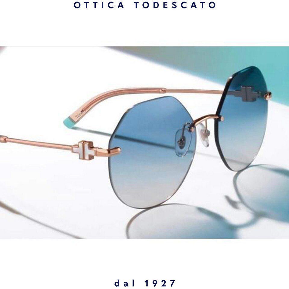 Occhiali da sole tondi