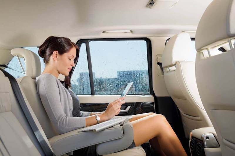 Luxury PDX Airport Chauffeur Service between Portland, Eugene, and Salem.