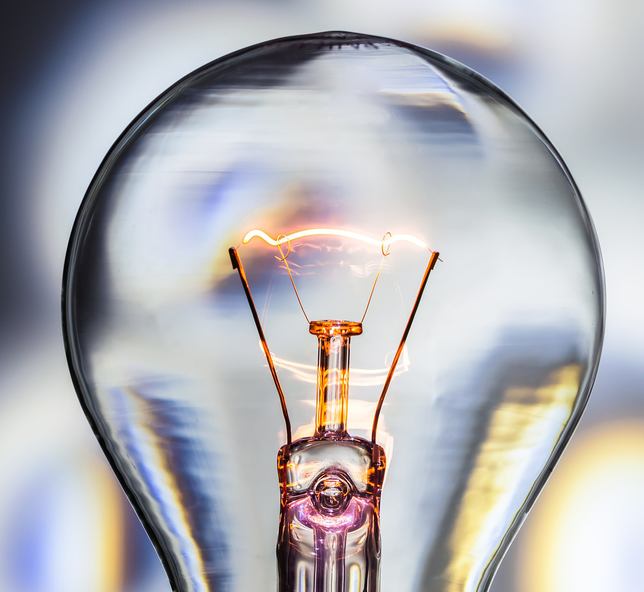 What Causes Lights To Flicker in Your Huntsville Home?