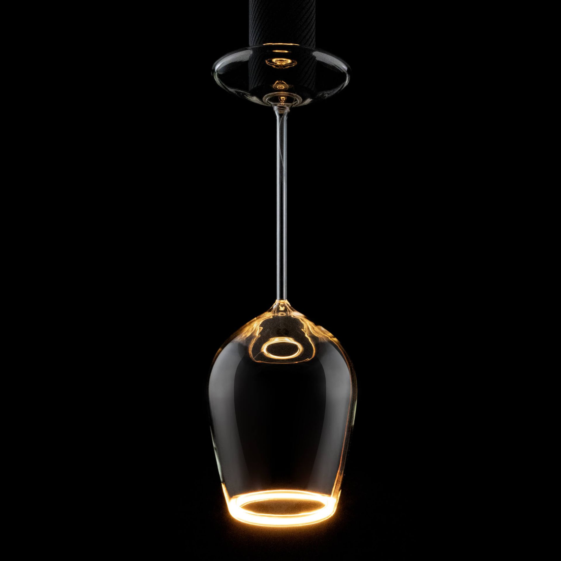 ledlamp als wijnglas