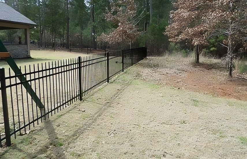 black aluminum fence