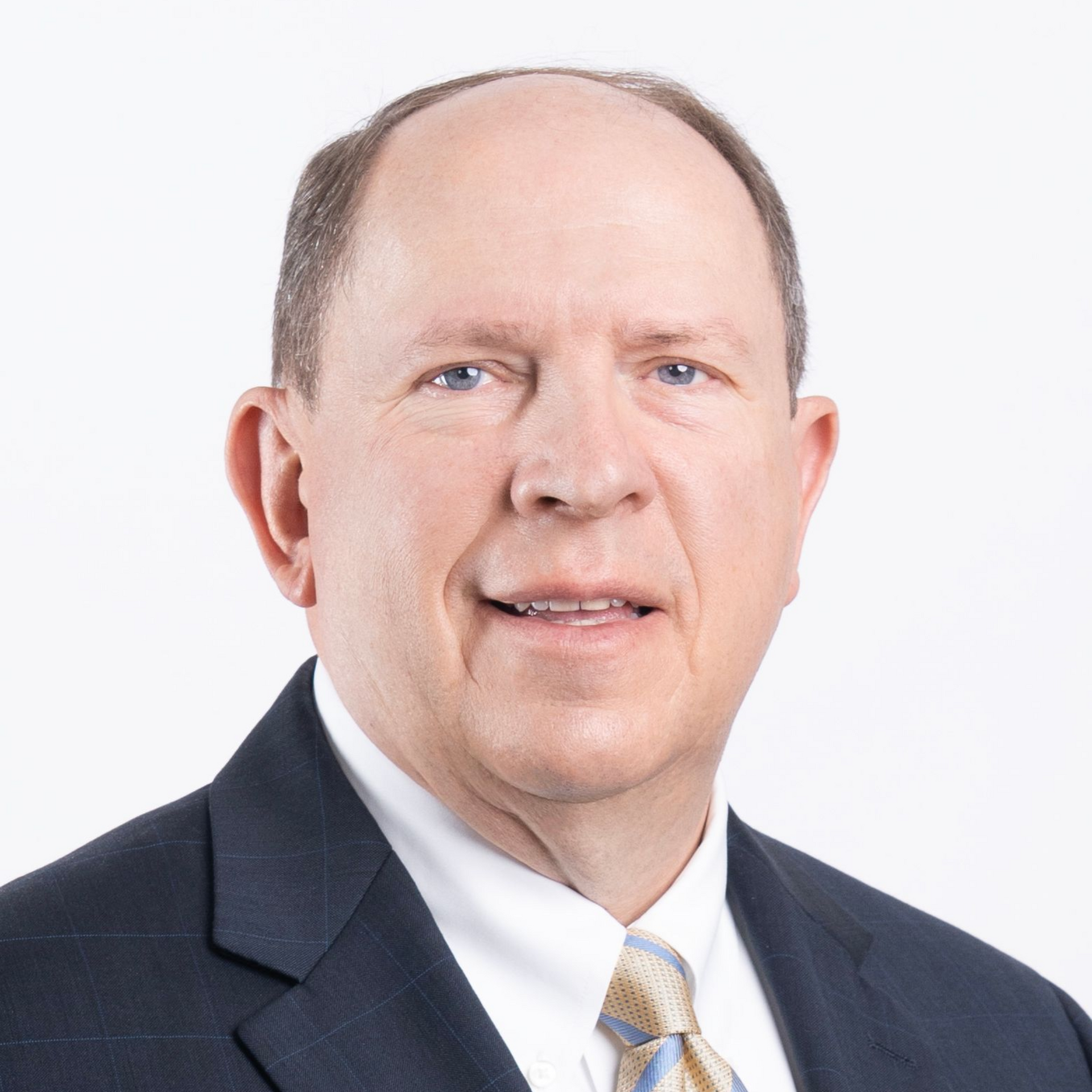 Attorney Lawrence Bach Headshot