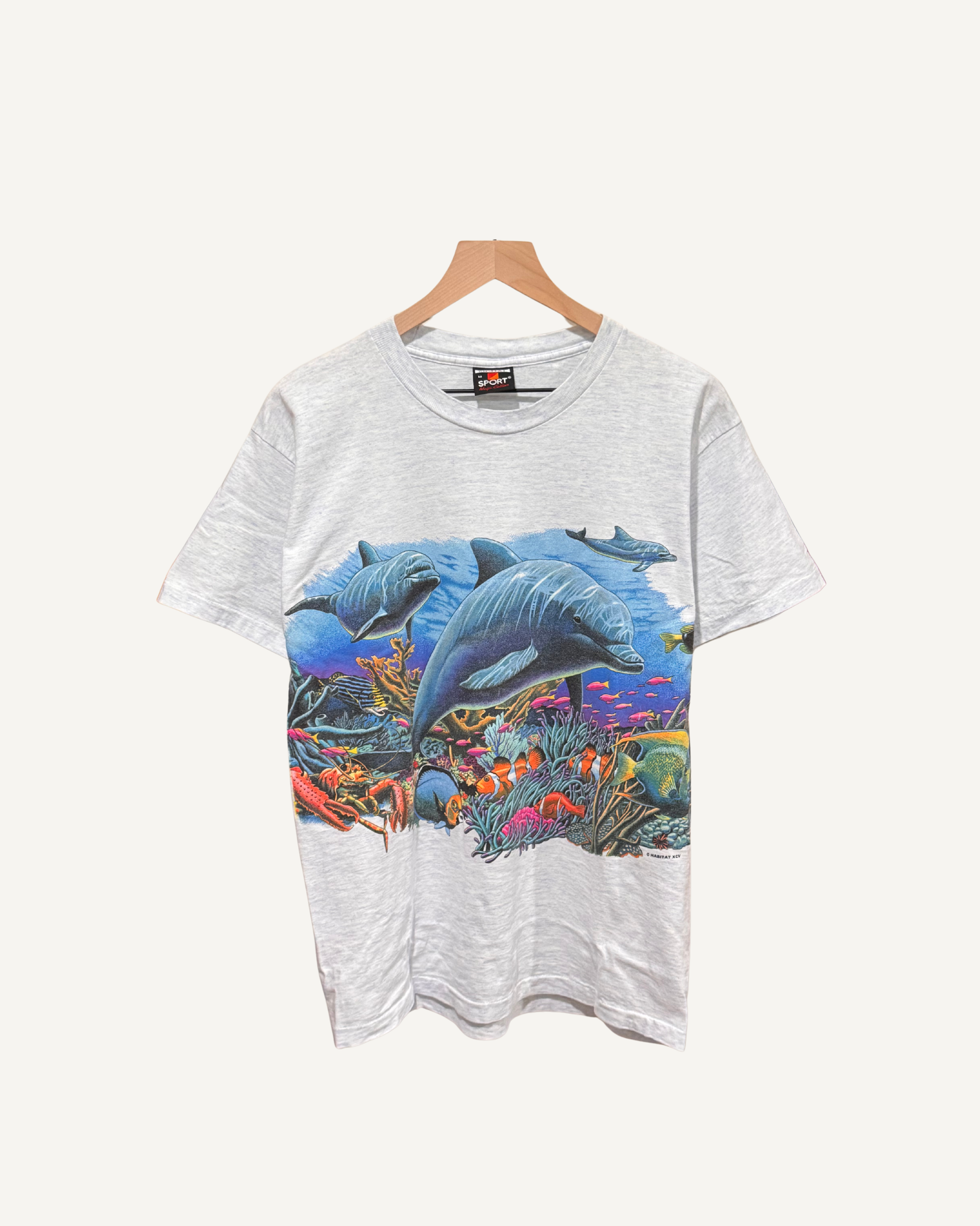 Vintage 90s Dolphin Marine Life Graphic T-Shirt