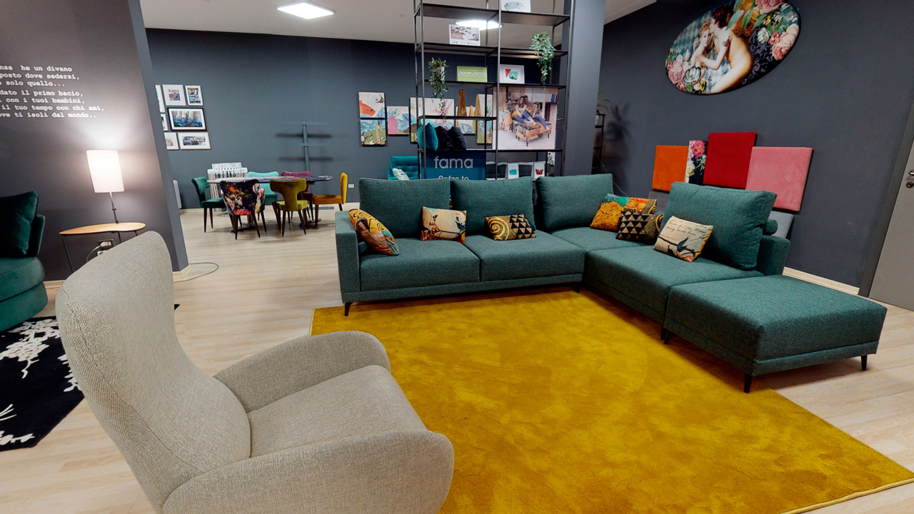 divani in esposizione