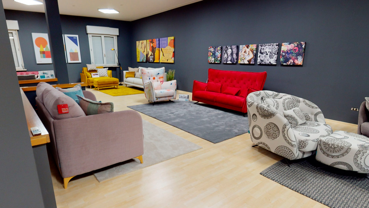 casa della poltrona showroom divani
