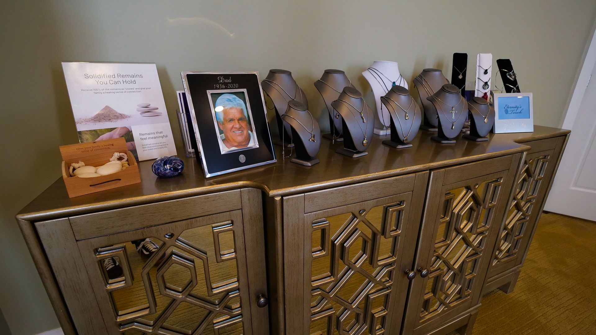 Thompson Funeral Home (hillsboro) | Thompson Funeral Homes & Cremation Care