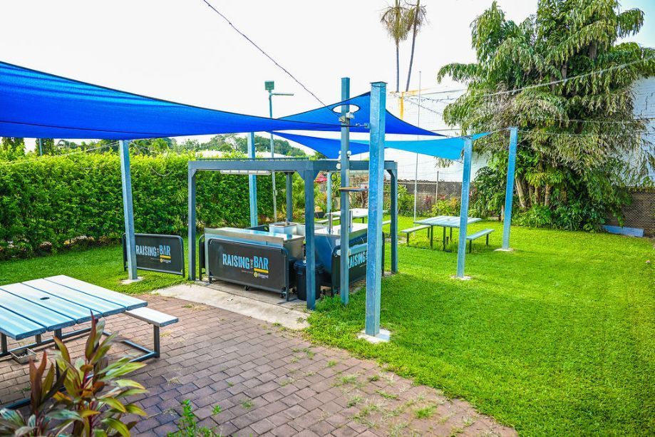 Outdoor Dining Area — Pub in Stuart Park, NT 