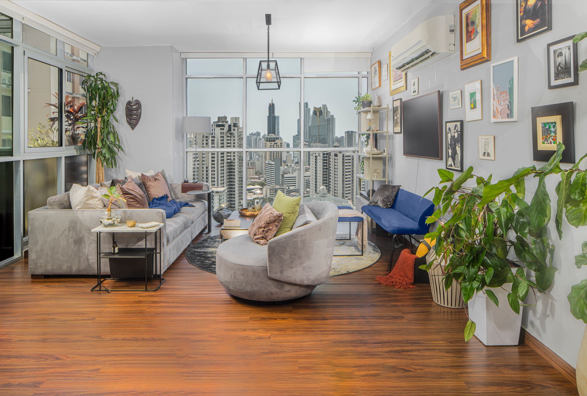 Bright and airy modern living room with contemporary furniture in the El Cangrejo neighborhood, Panama City.