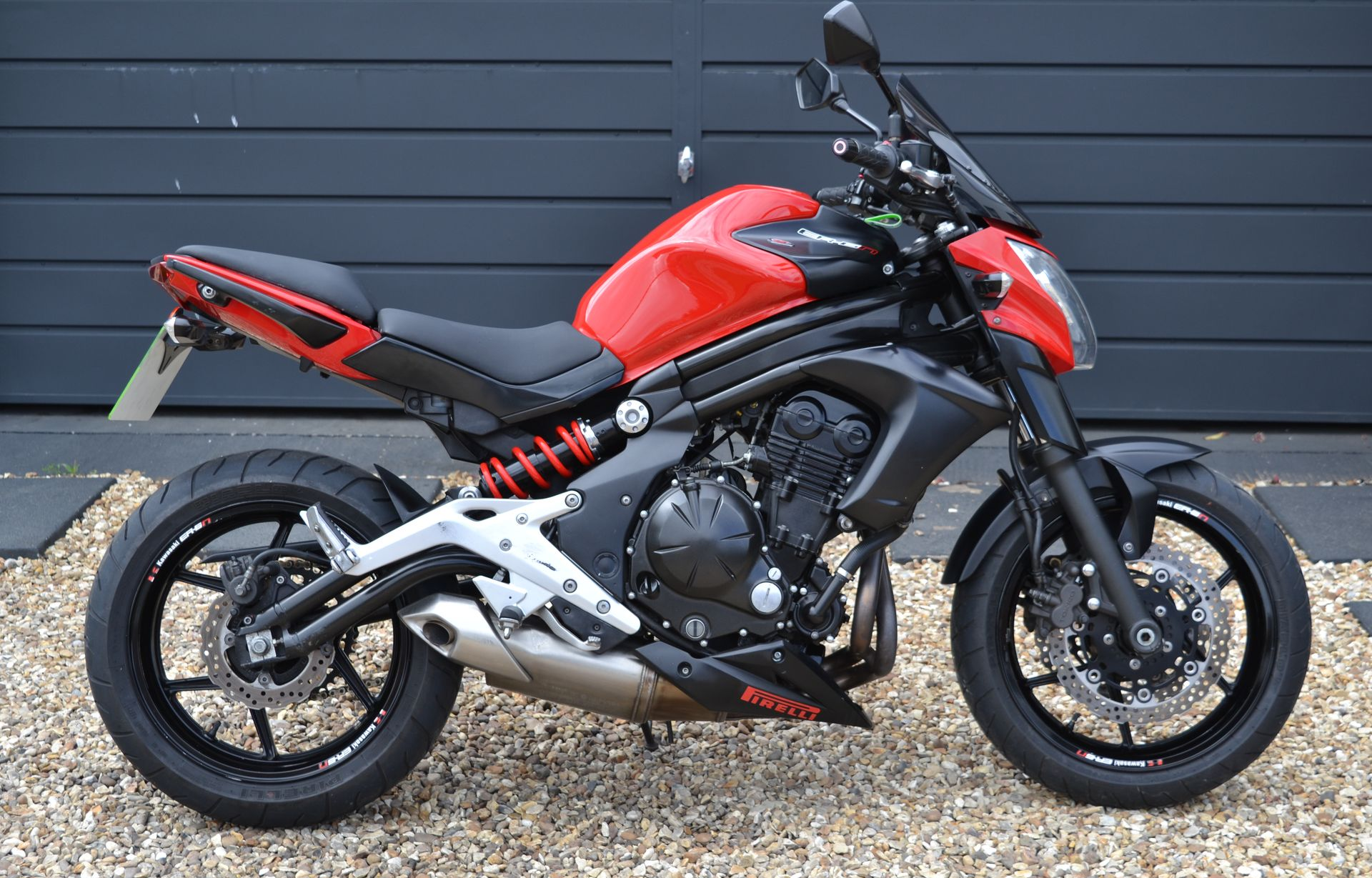 2013 Red Kawasaki ER-6N / ER650 Motorcycle For Sale / Used Bike Trading