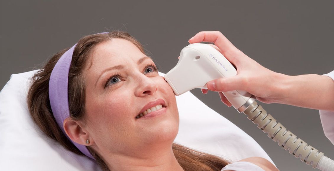 A woman getting a Endymed 3deep treatment.