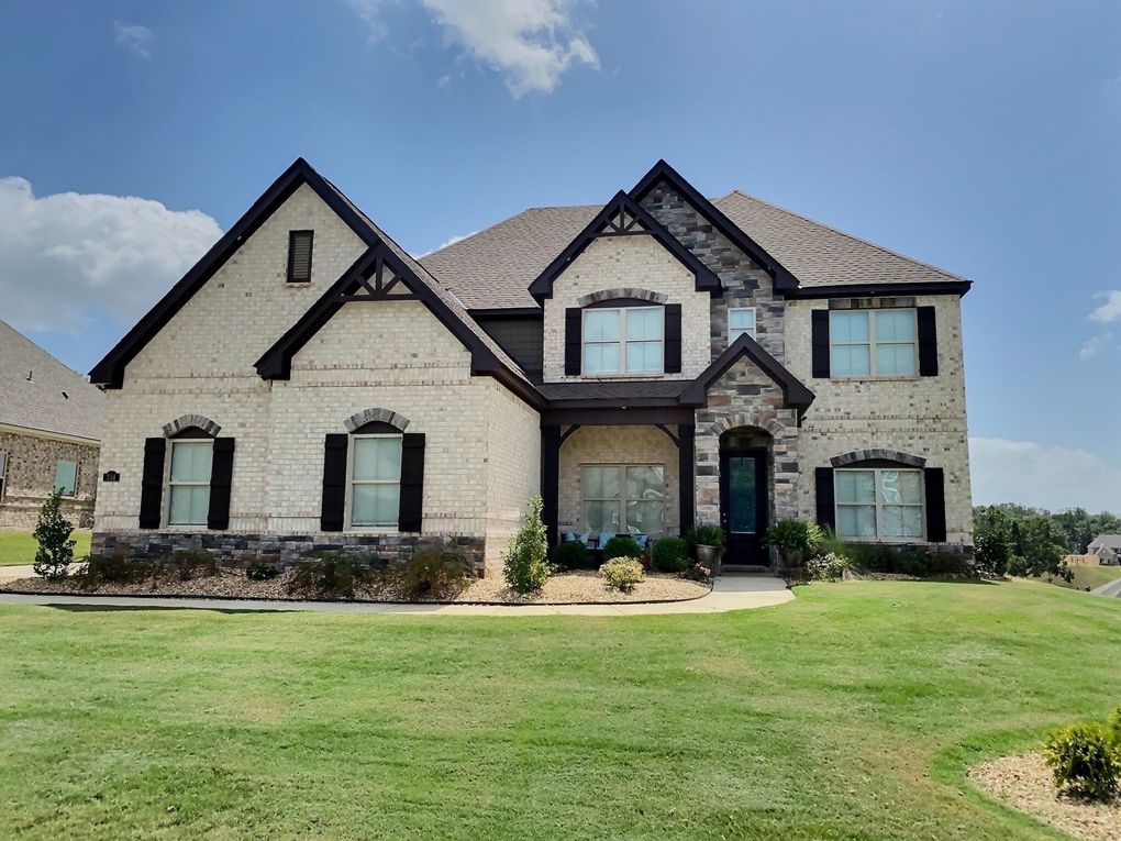 House on Green Lawn