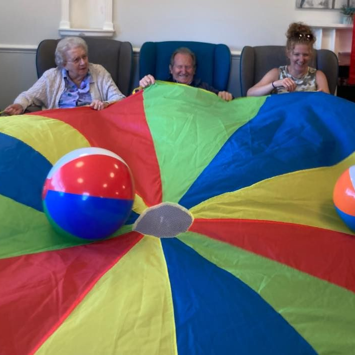 Sunnycroft Care Home | Parachute Fun