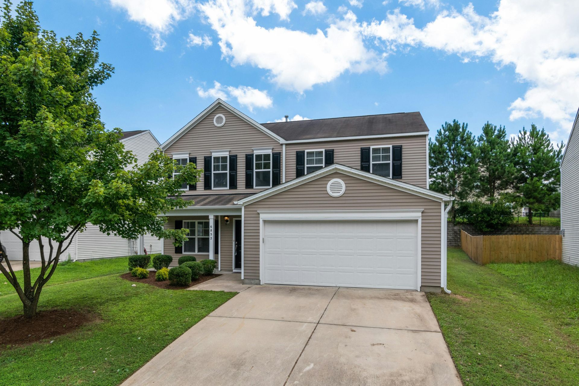 Schenectady Vinyl SIding Installation professional example