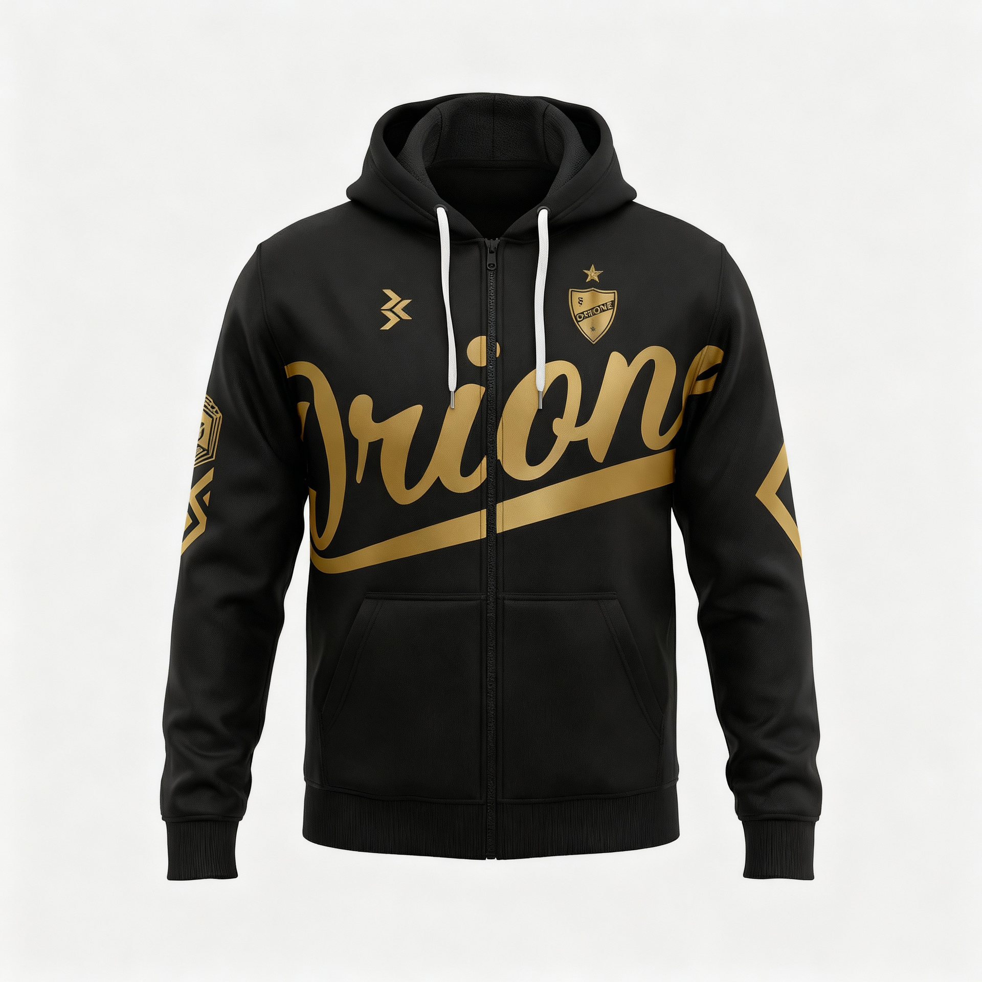 Hombre con sudadera negra con letras doradas