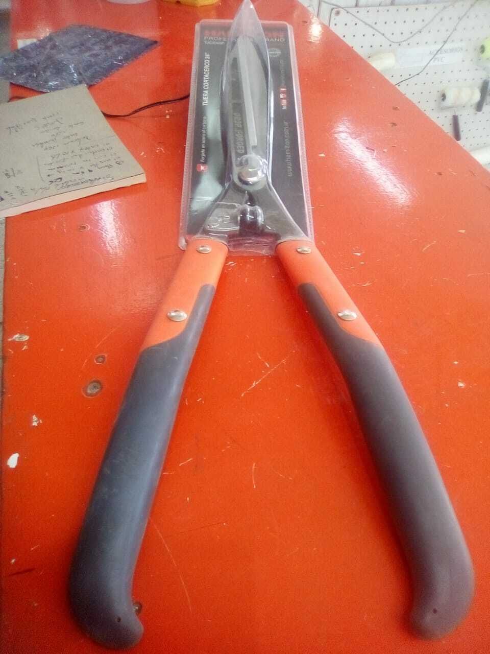 TIJERA CORTA CERCO