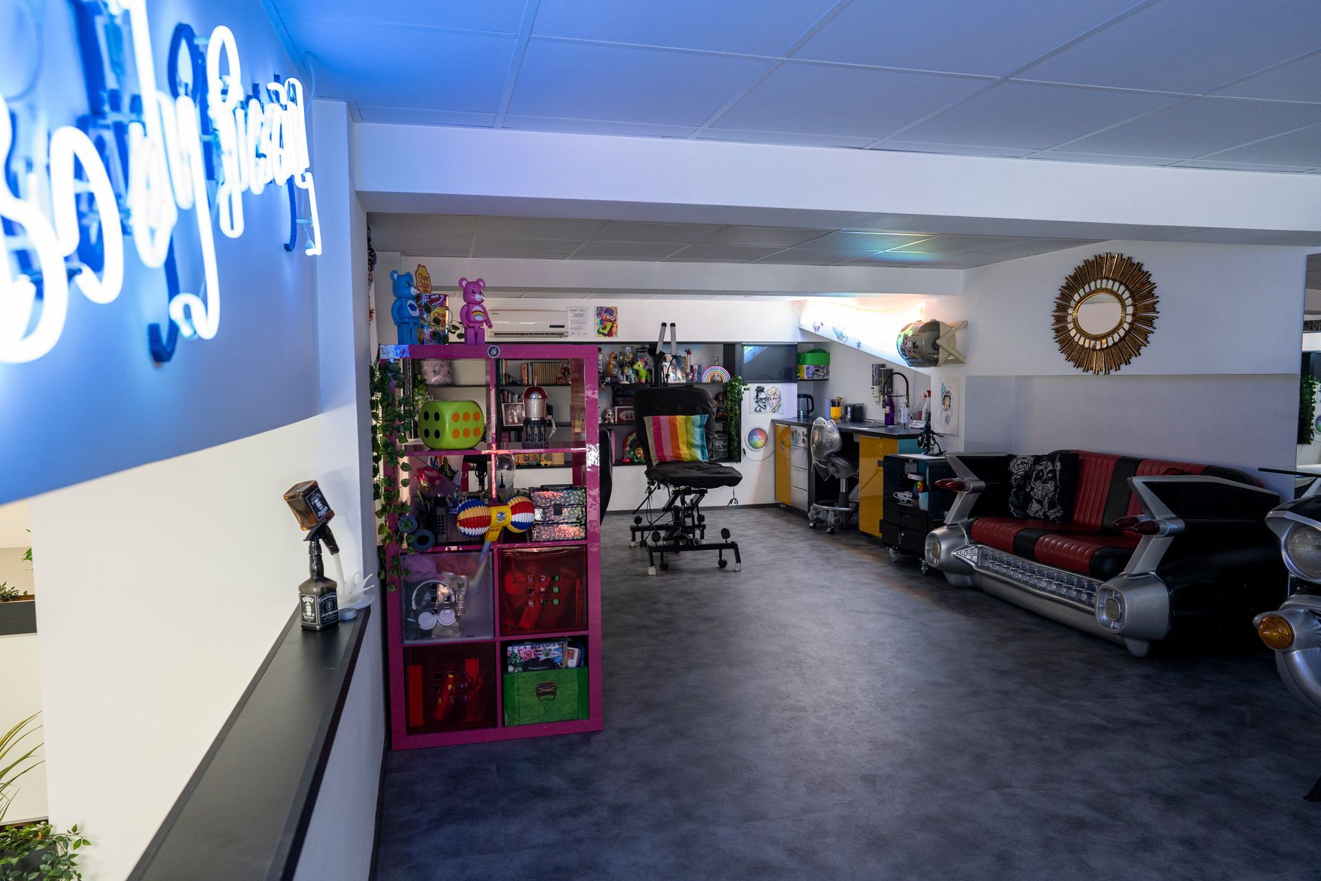 tattoo art studio