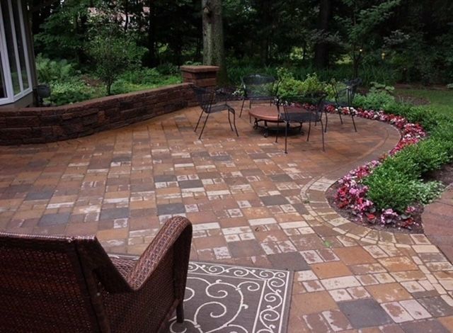 hardscape in backyard