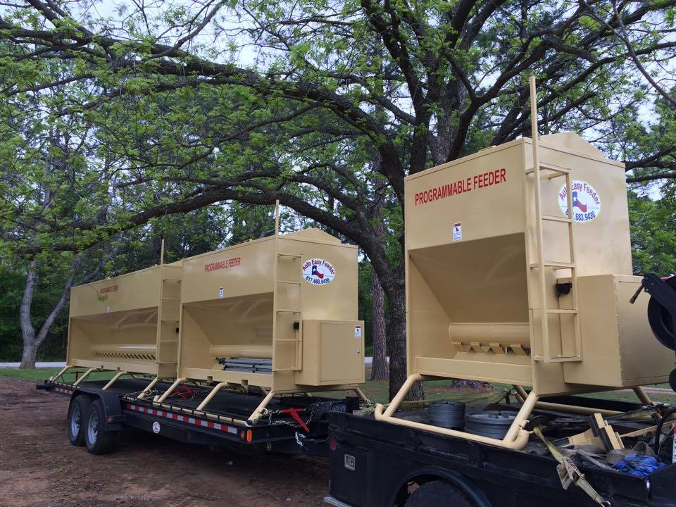 Livestock Feeder Arlington, TX Auto Easy Feeder