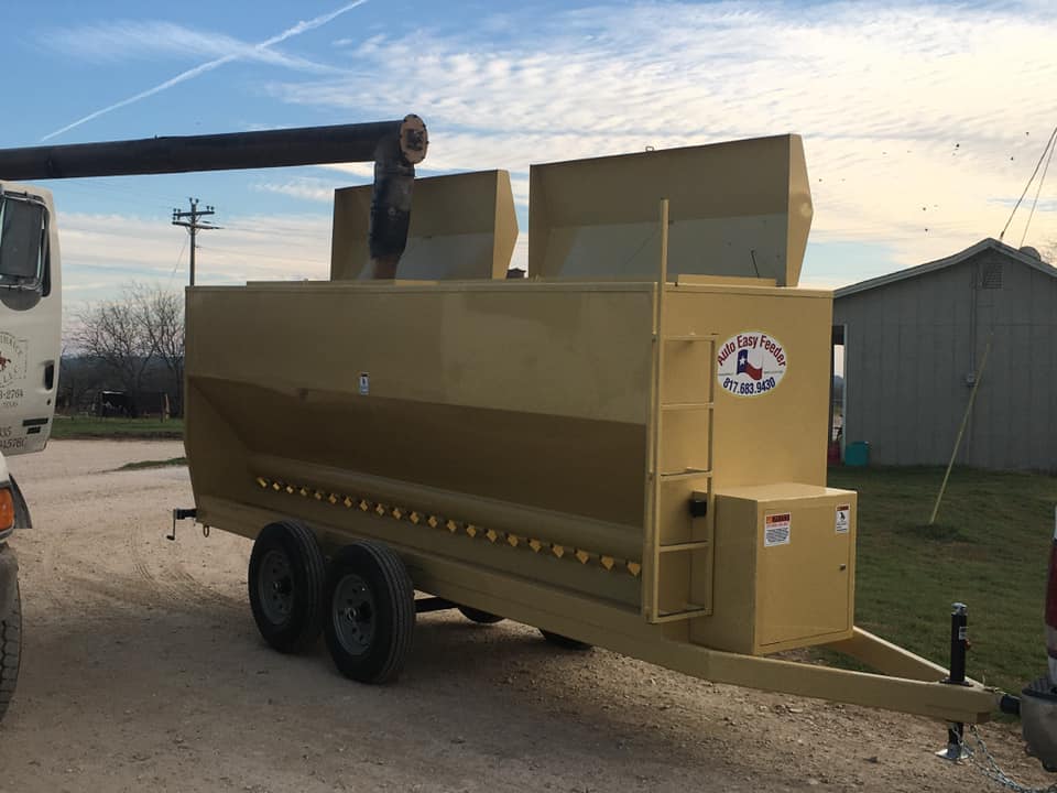 Livestock Feeder Arlington, TX Auto Easy Feeder