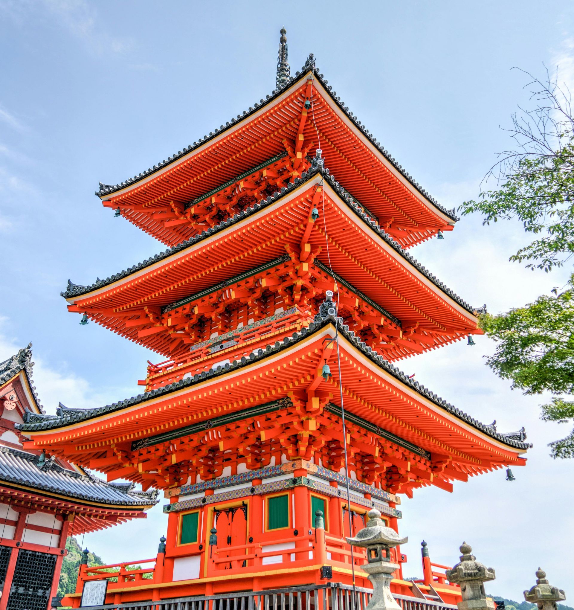 JAPAN - EAT, PRAY, LOVE, TRAVEL TO ASIA