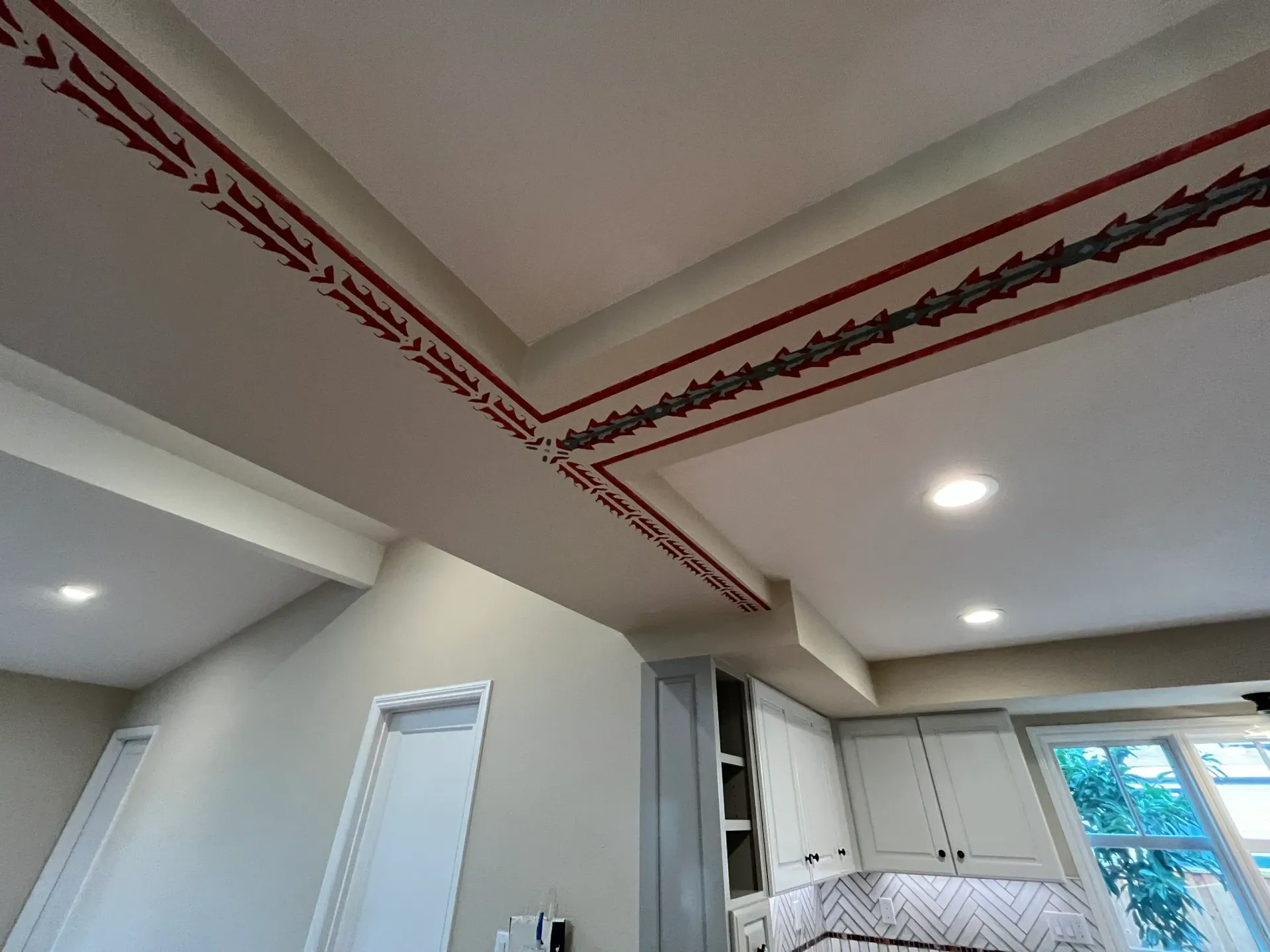 interior painting with special pattern on ceiling