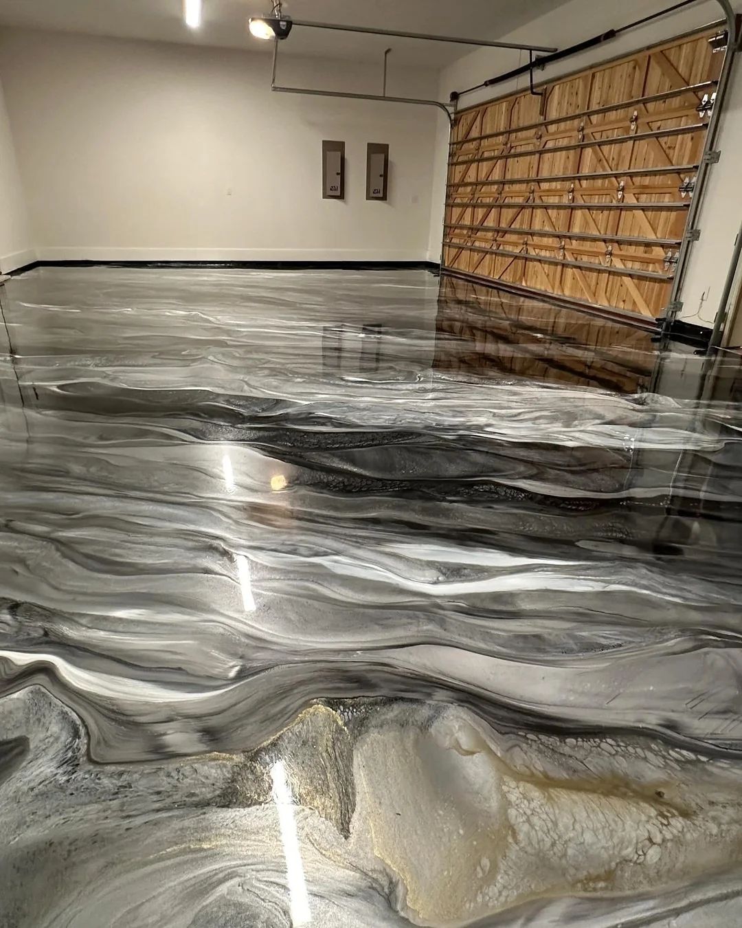 Shimmering metallic epoxy garage floor Shimmering metallic epoxy garage floor
