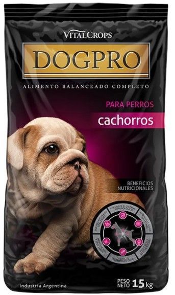 Una bolsa de comida para perros con un cachorro de bulldog en ella.